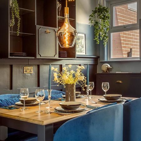 Stylish Romantic Country Escape Near Chester Christleton ภายนอก รูปภาพ